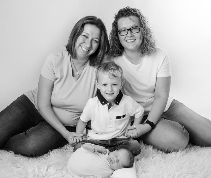 IVF for same sex couples - Bourn Hall patients Melissa and Zoe (photo credit VB Photography)