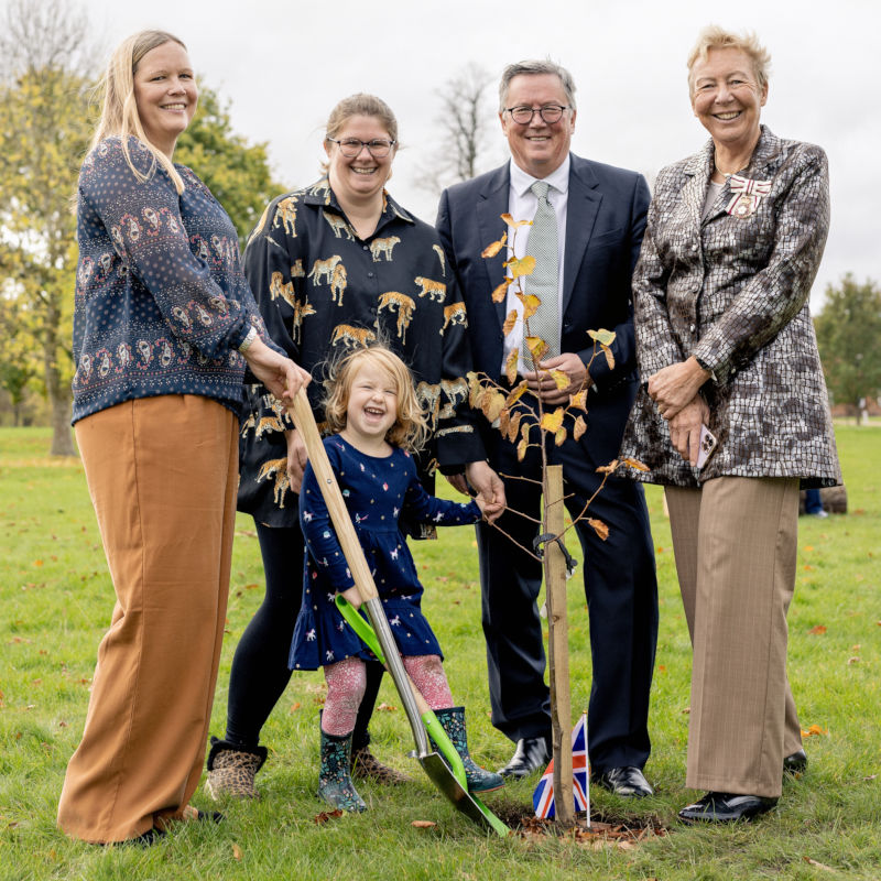 Leona Crookston (Bourn Hall), Hannah and Adaline, Mike Macnamee (Bourn Hall) and Julie Spence (Lord-Lieutenant of Cambridgeshire)